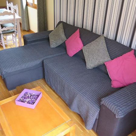 Apartaments El Ribal Valencia D'Aneu Esterno foto