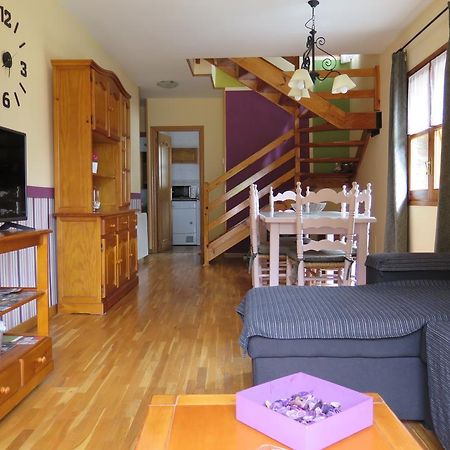 Apartaments El Ribal Valencia D'Aneu Esterno foto