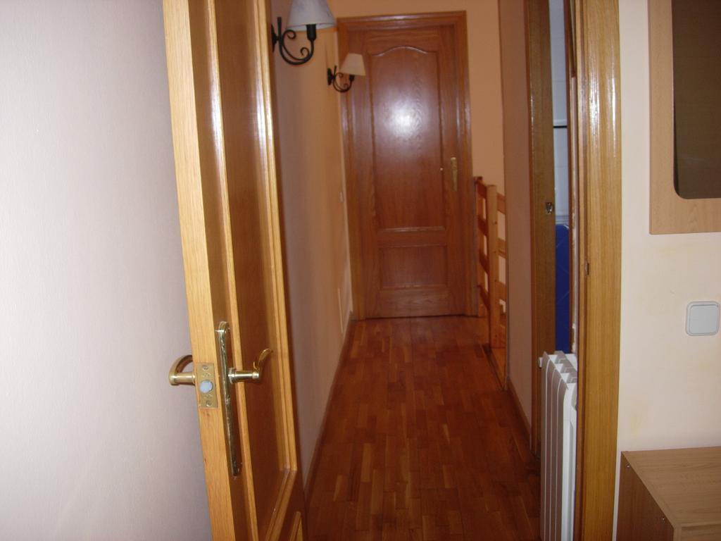 Apartaments El Ribal Valencia D'Aneu Camera foto